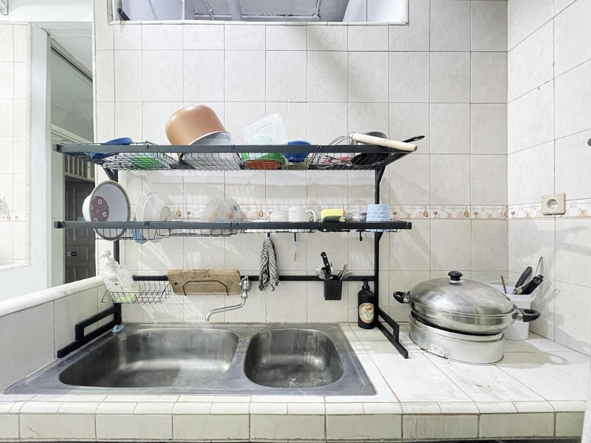 Kos Awany Coliving Hostel Τζακάρτα Εξωτερικό φωτογραφία