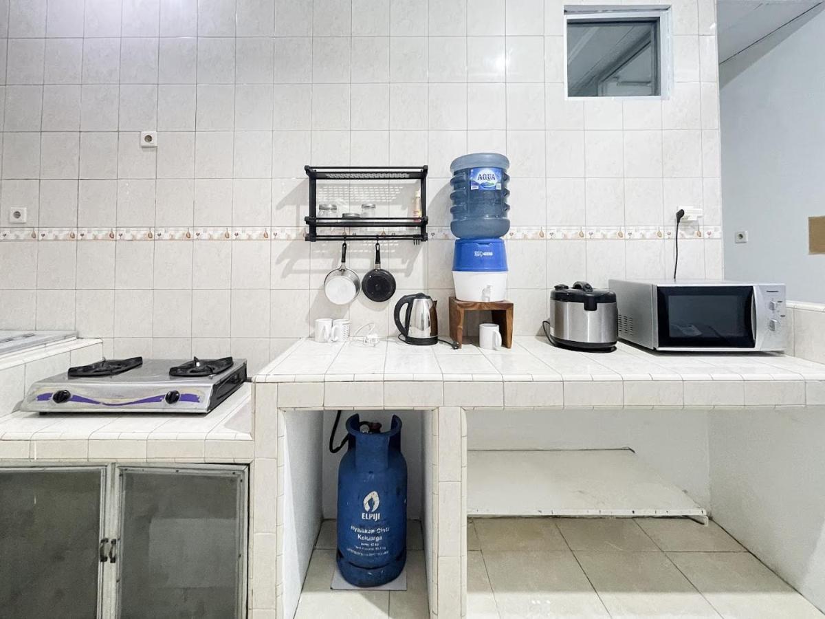 Kos Awany Coliving Hostel Τζακάρτα Εξωτερικό φωτογραφία