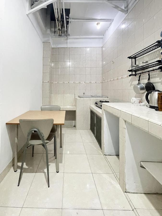 Kos Awany Coliving Hostel Τζακάρτα Εξωτερικό φωτογραφία