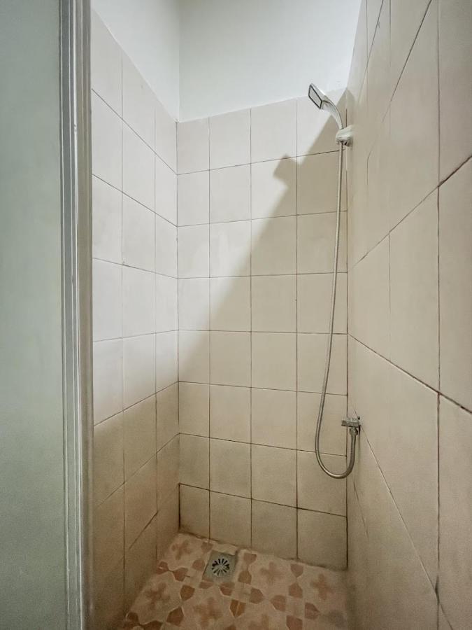 Kos Awany Coliving Hostel Τζακάρτα Εξωτερικό φωτογραφία